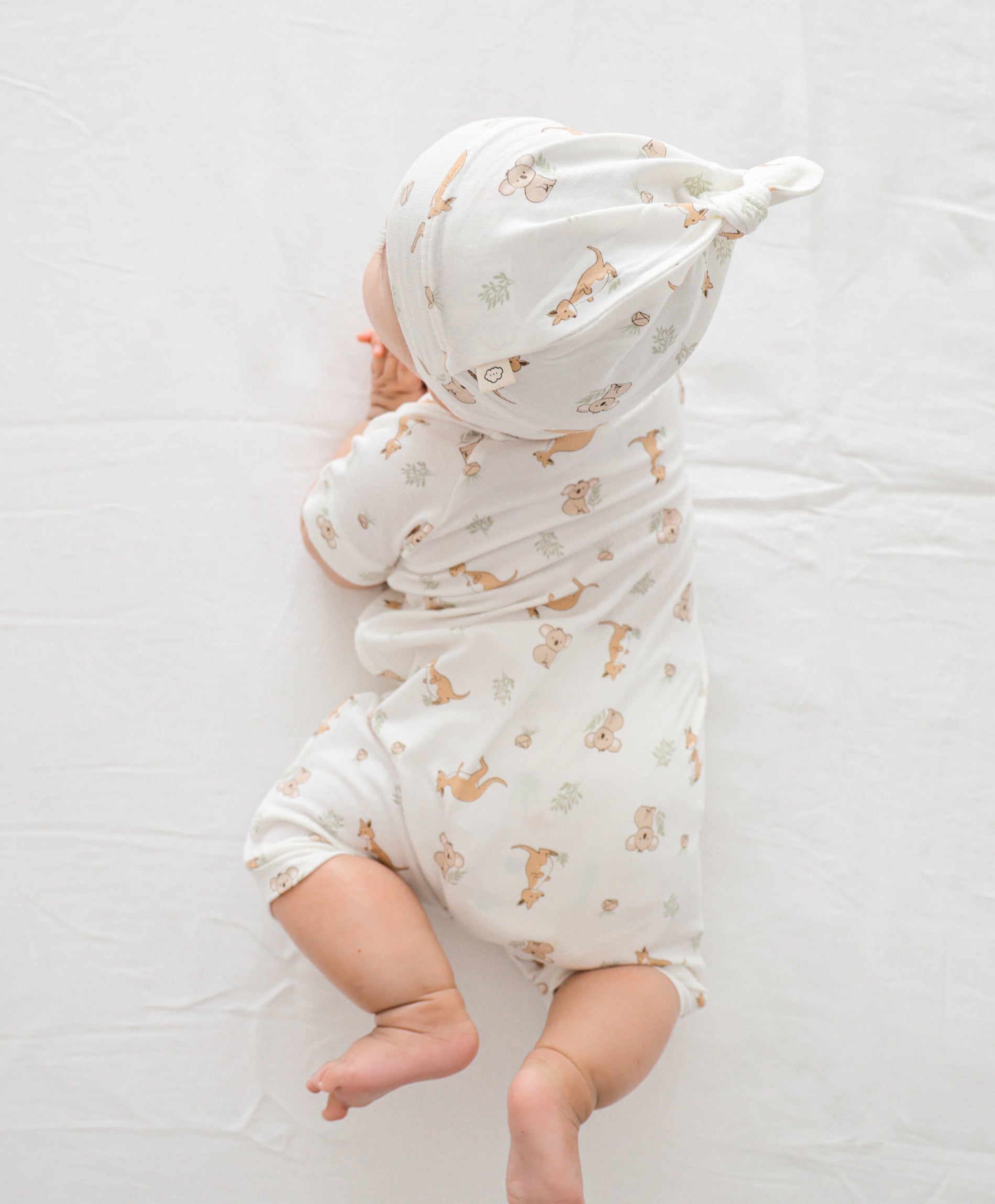 Bamboo zip romper - Kangaroo & koala