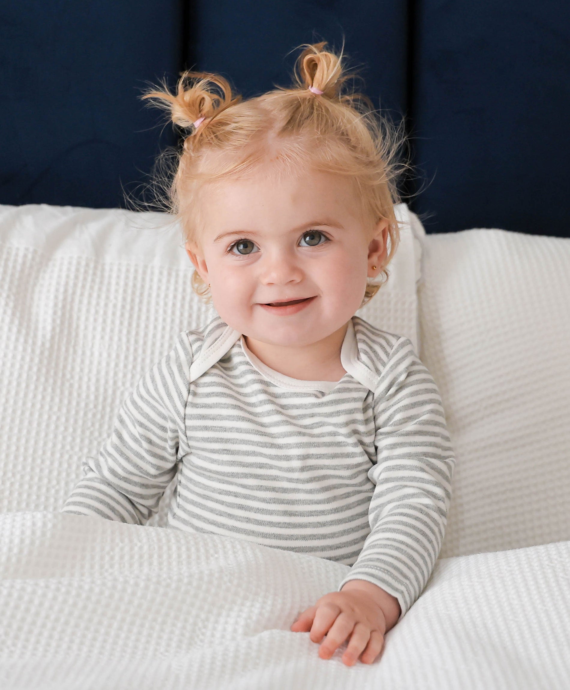 Comfy baby long sleeve bodysuit - Grey stripes Lummi in Colour Babywear