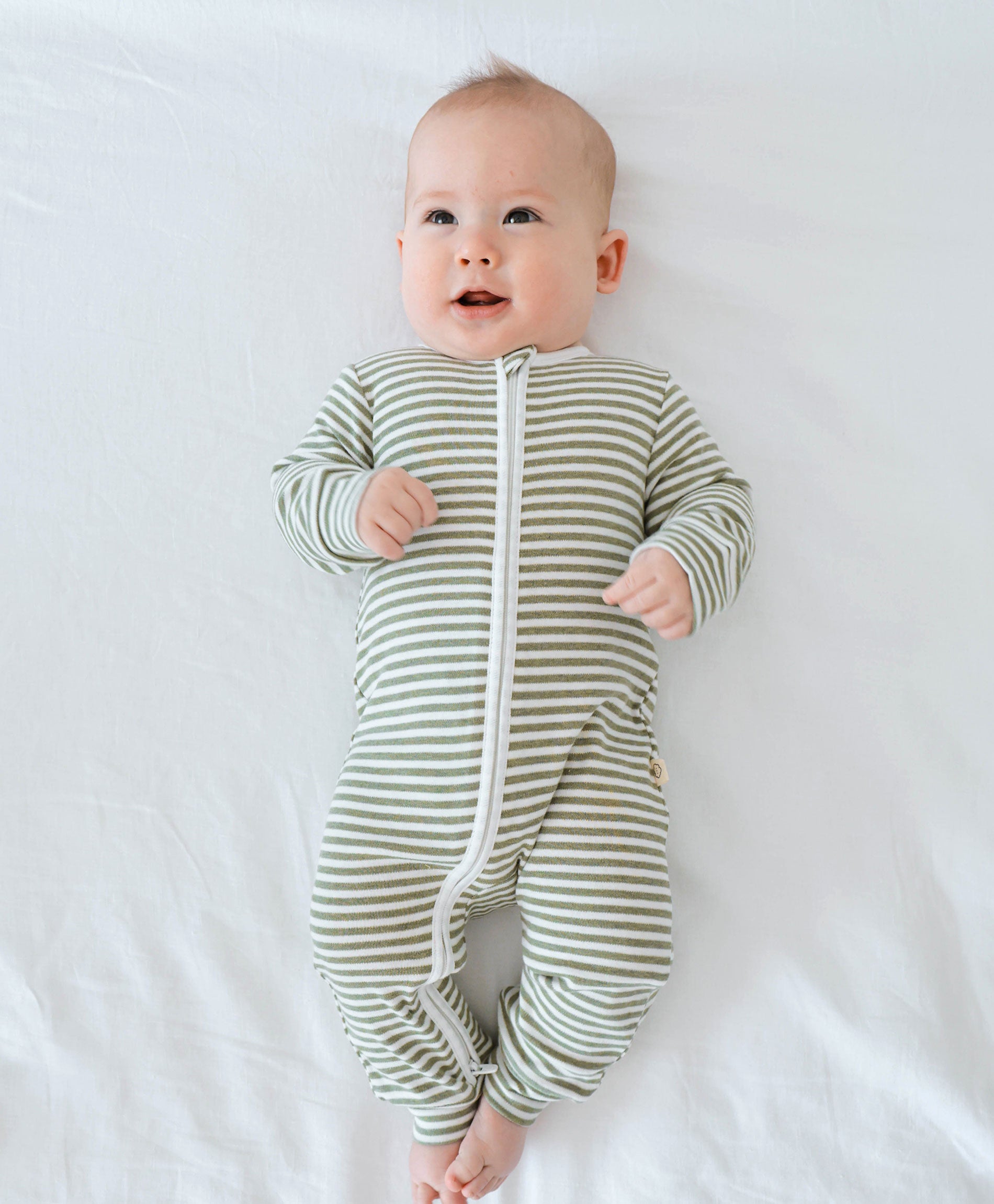 Growsuit - Forest green stripes