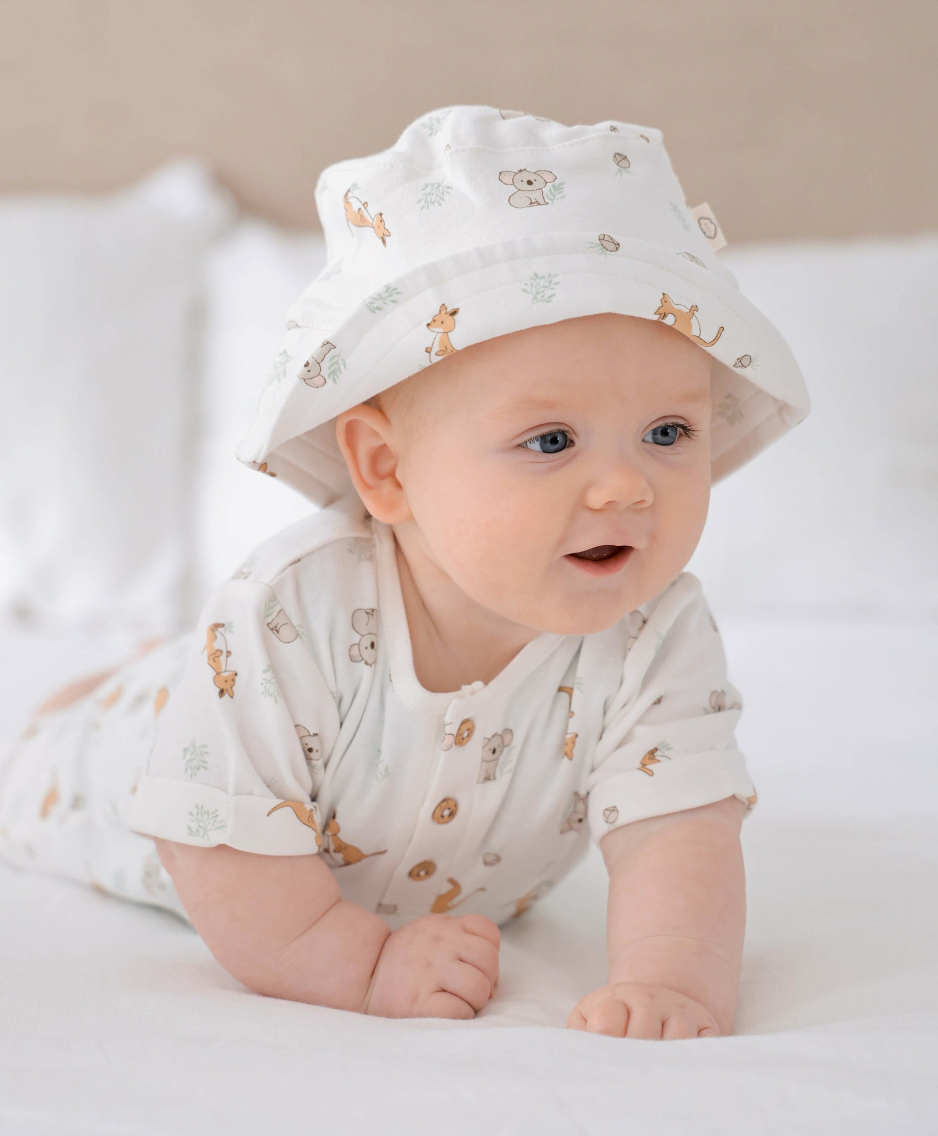 Comfy baby zip romper - Kangaroo & Koala Lummi in Colour Babywear