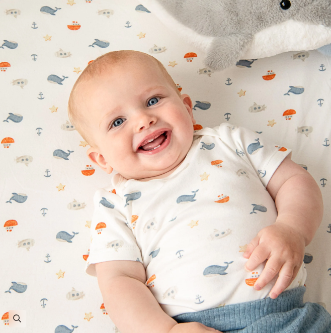 how to choose cot sheets for your baby - Lūmmi in Colour
