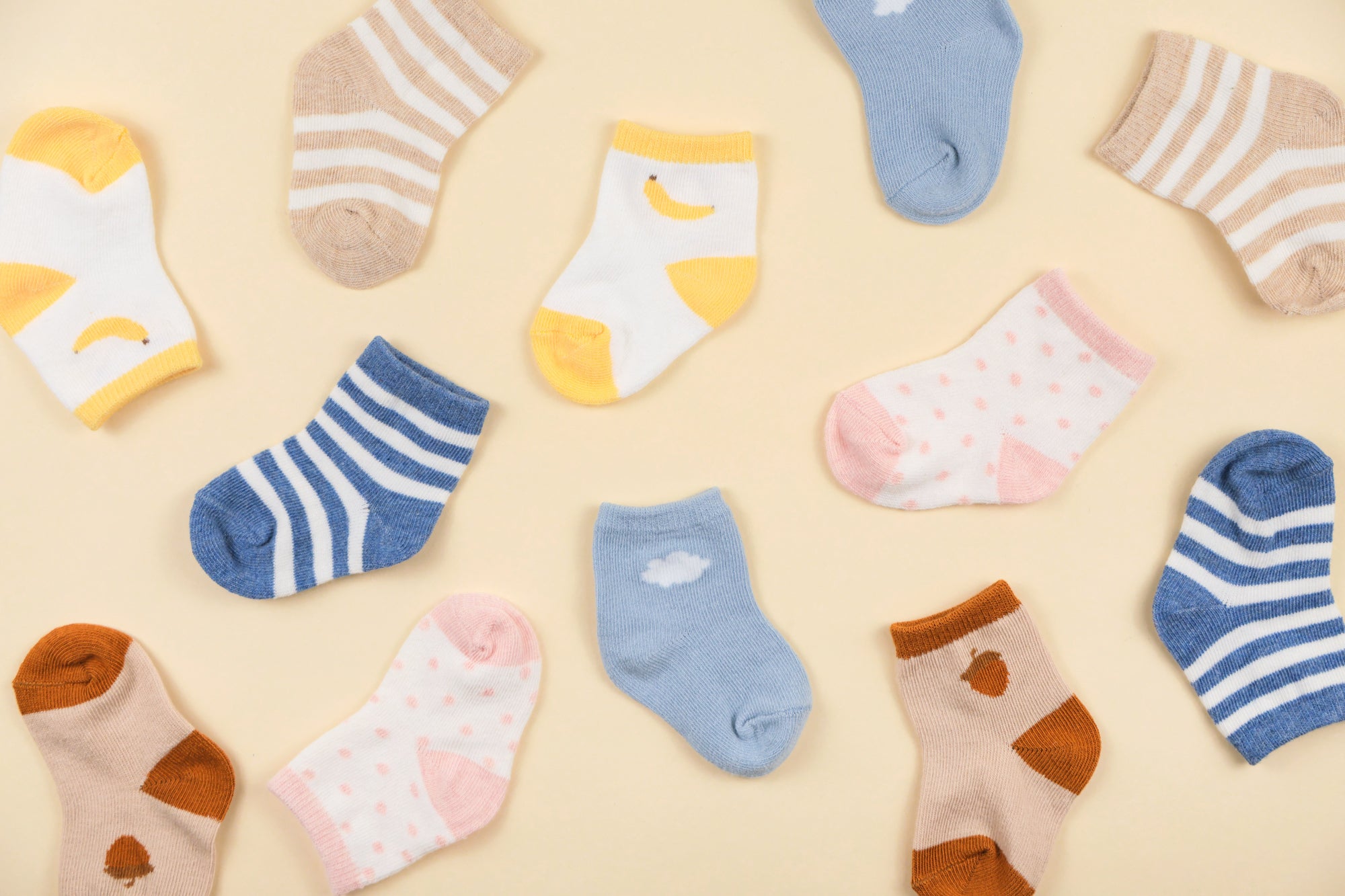 baby socks - Lūmmi in Colour