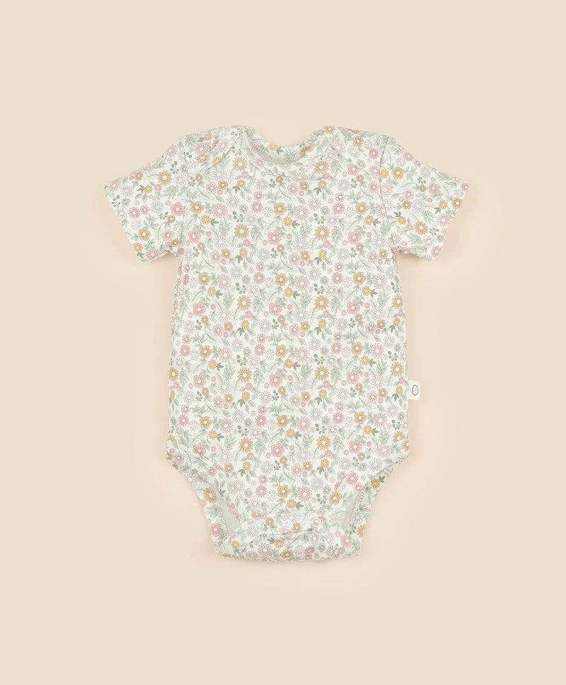 Baby Bodysuits Through the Seasons – A Complete Guide for New Parents