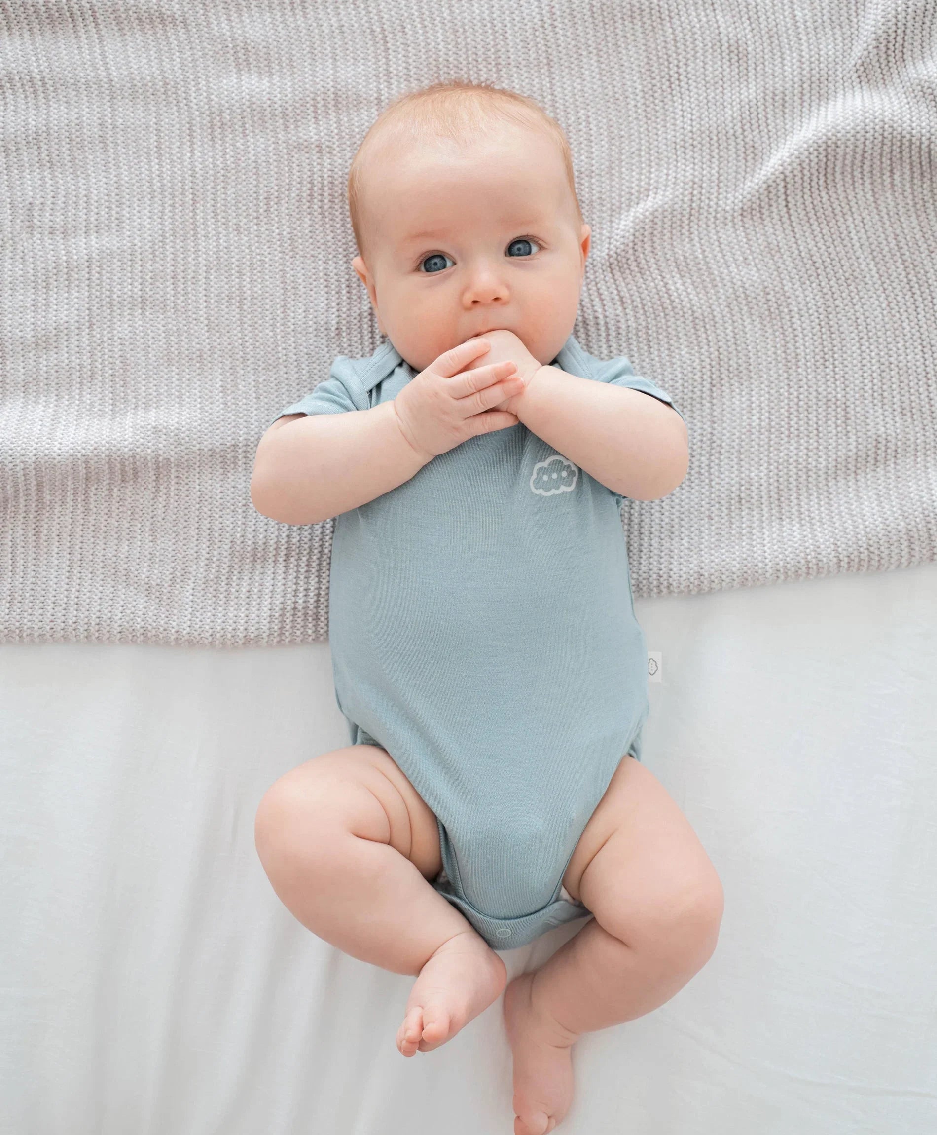 Bamboo short sleeve bodysuit - Dusk blue Lummi in Colour Babywear