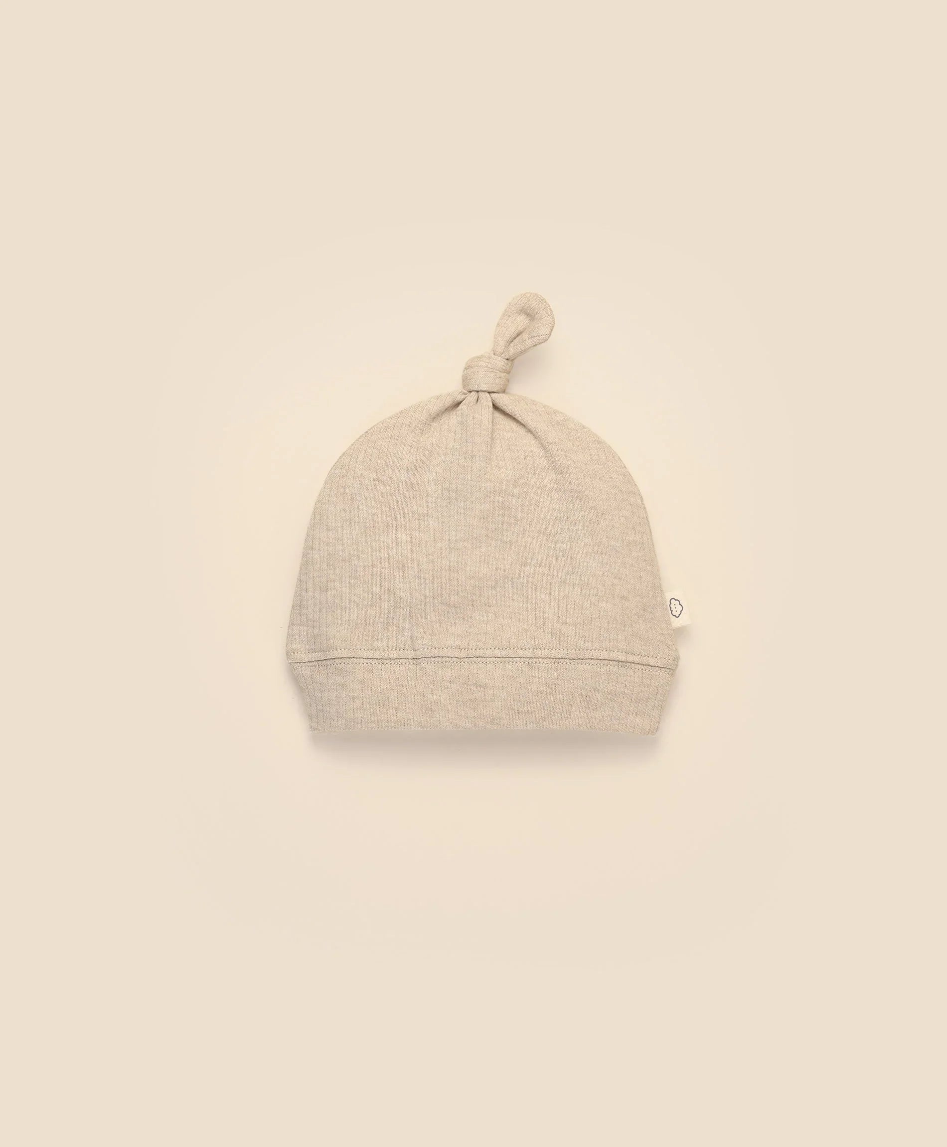 Comfy baby beanie - Heather oat Lummi in Colour Babywear