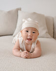 Comfy baby beanie - Oat stripes