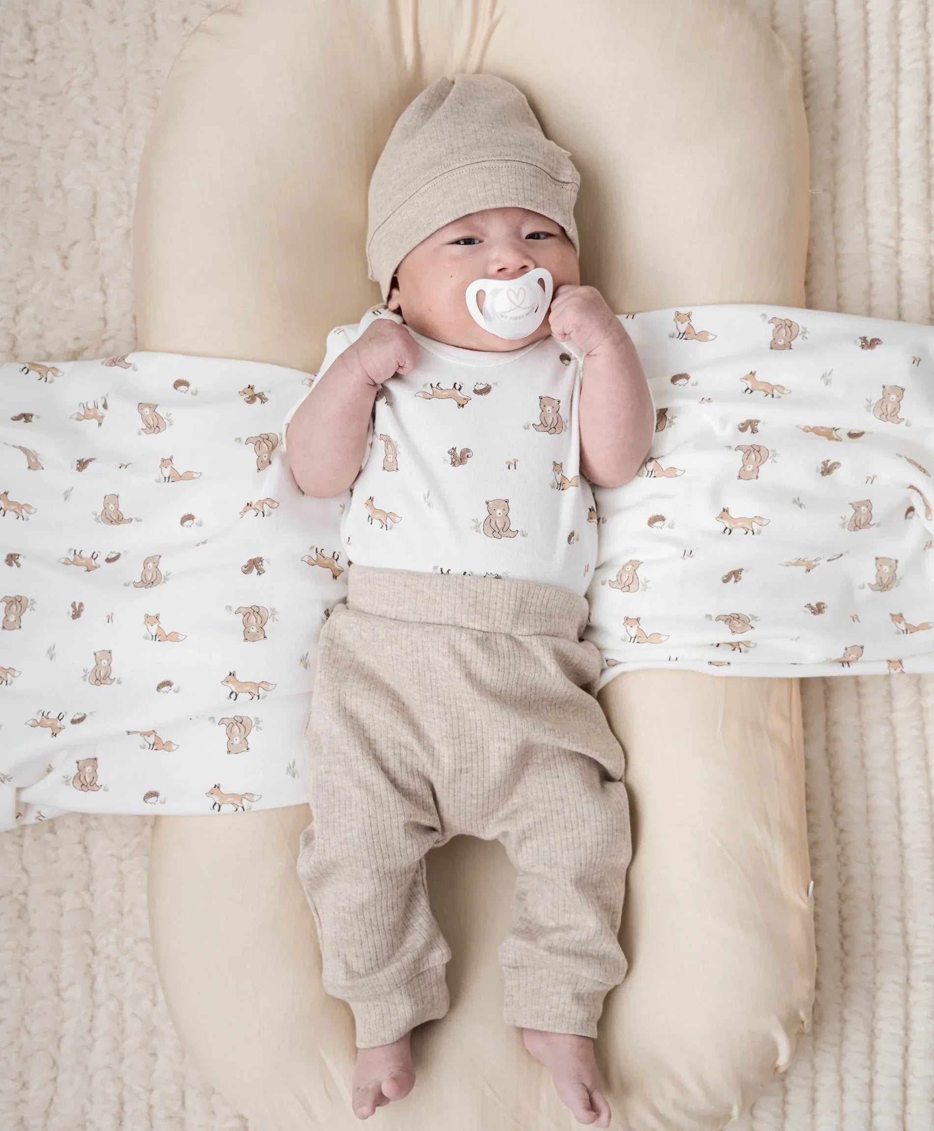 Baby Wrap - Bear & Fox Lūmmi in Colour Babywear