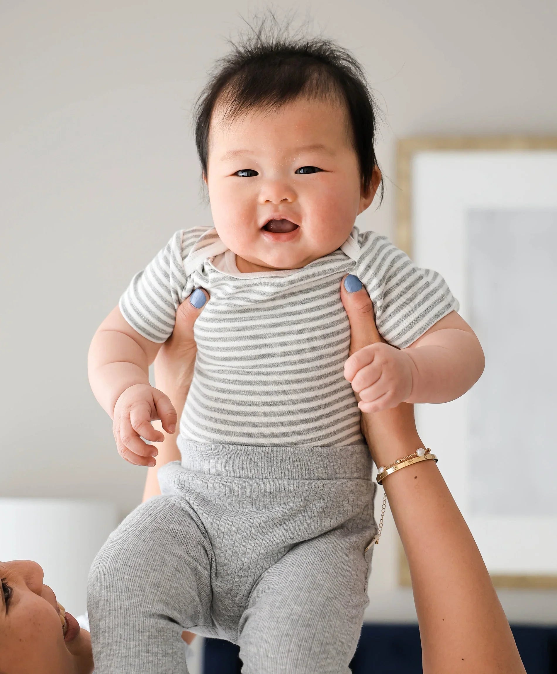 Comfy baby short sleeve bodysuit - Grey stripes Lummi in Colour Babywear