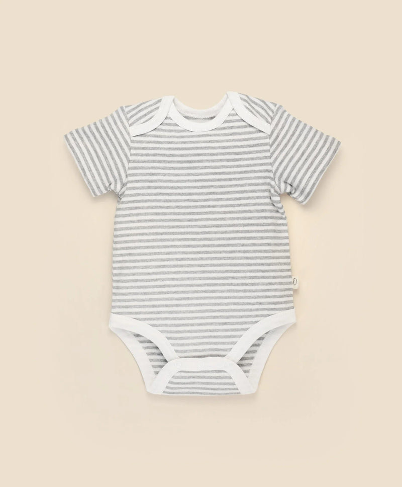 HOW to Choose the Perfect Bodysuits for Your Little One