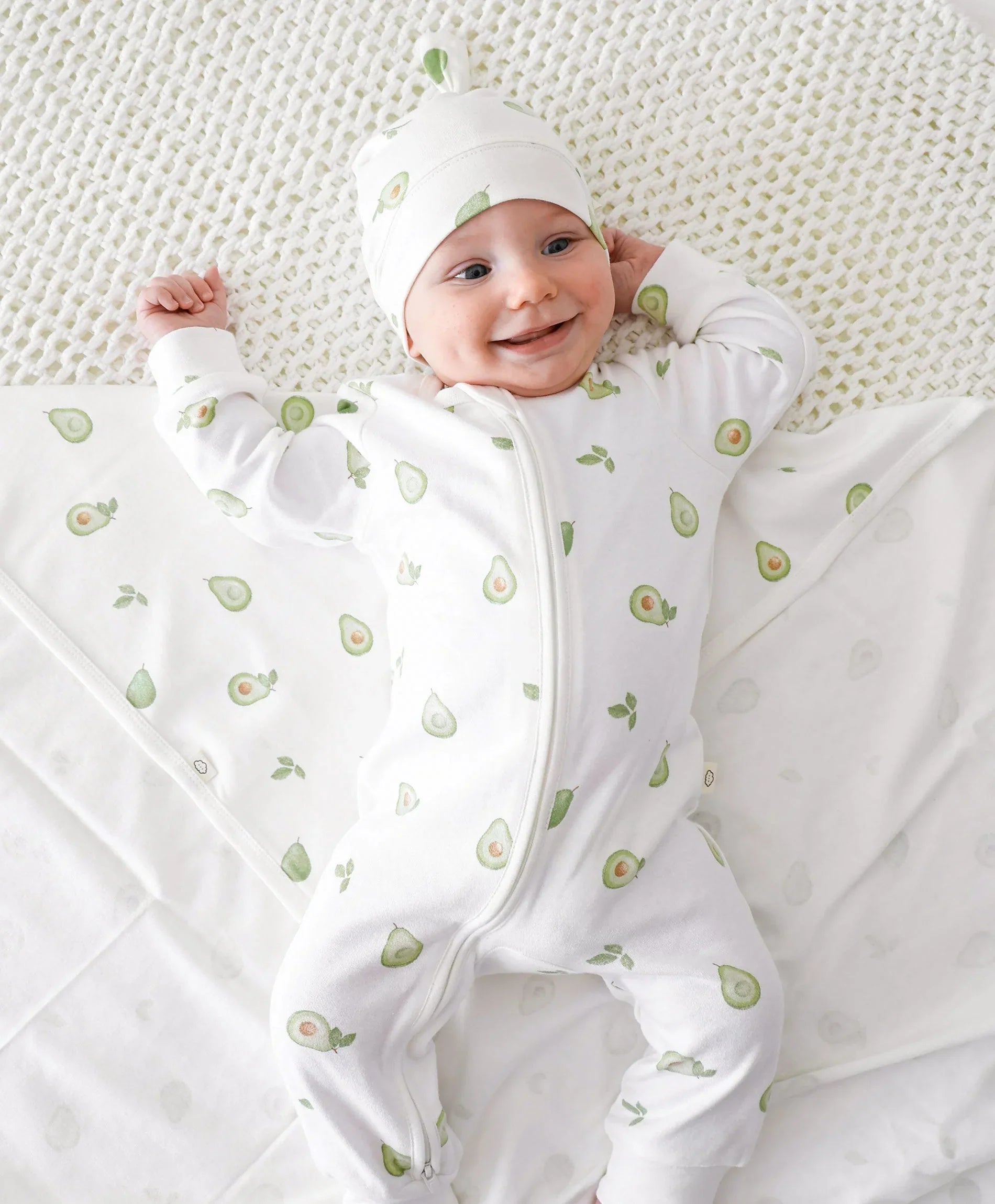 Growsuit - Avocados Lummi in Colour Babywear
