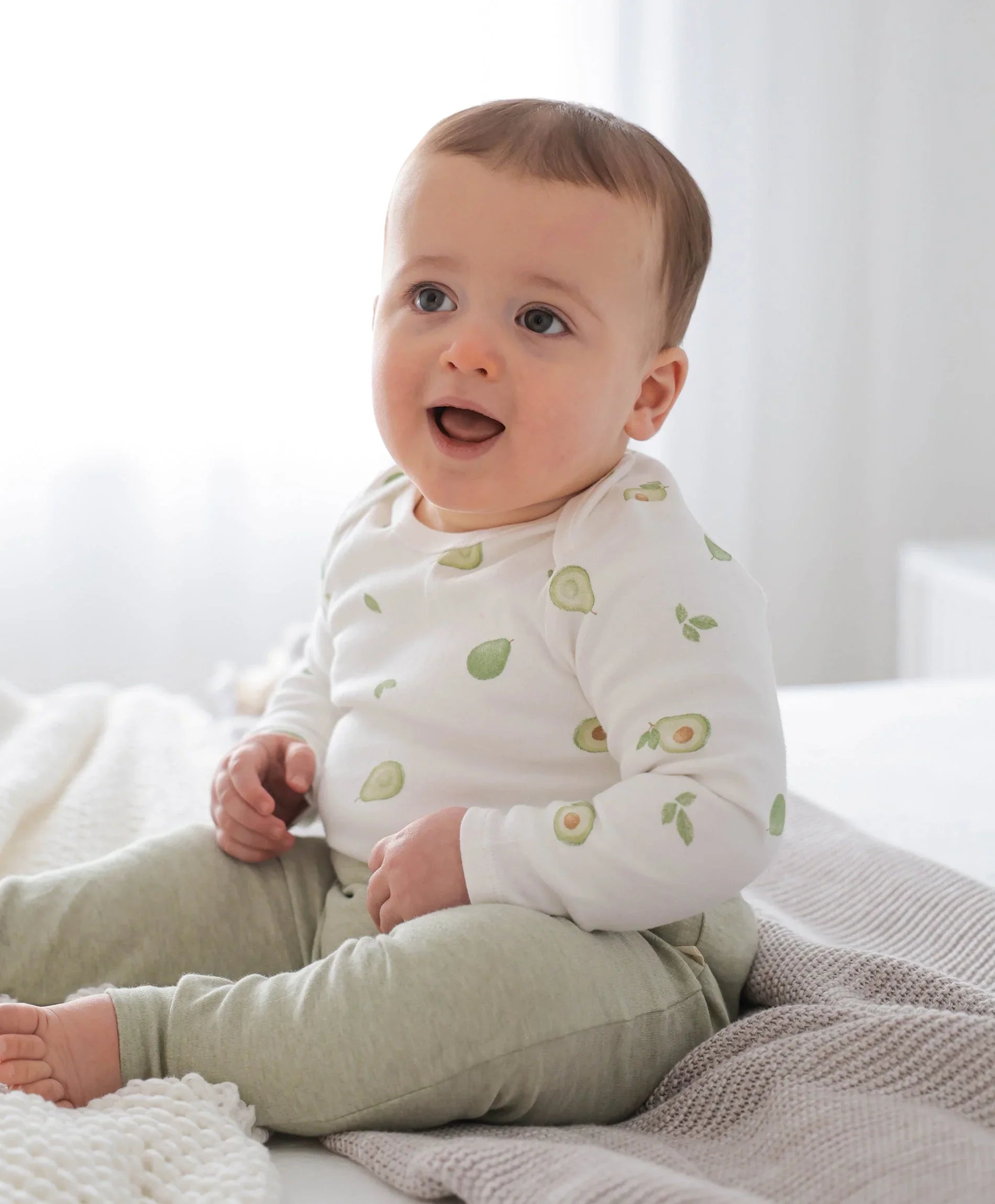 Baby long sleeve bodysuit - Avocados Lummi in Colour Babywear