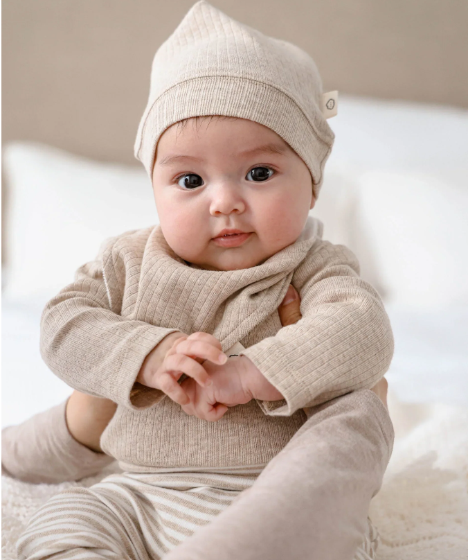The Ultimate Guide to Seasonal Baby Clothes: Keeping Your Little One Comfortable Year-Round