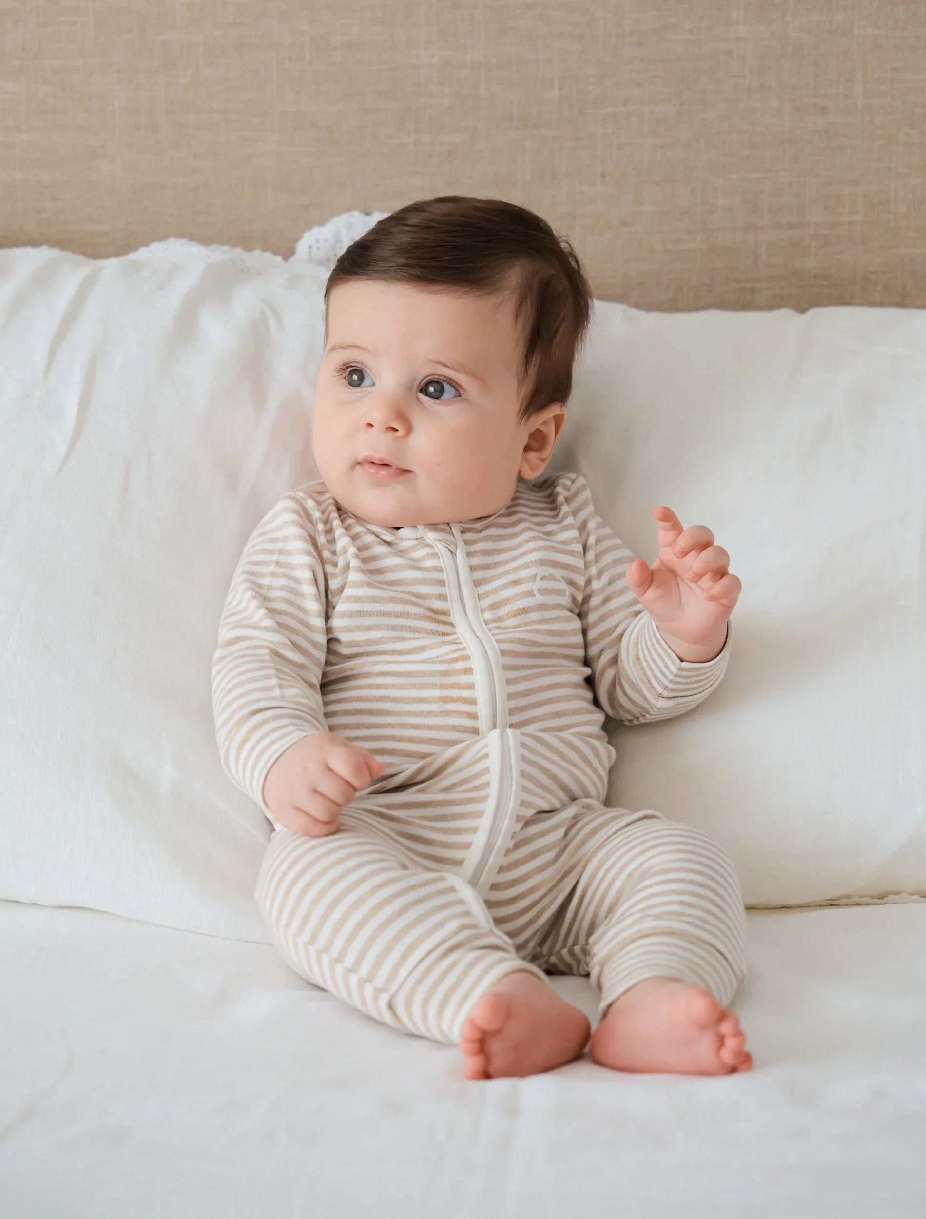 Comfy Baby Zip Growsuit - Oat stripes Lummi in Colour Babywear