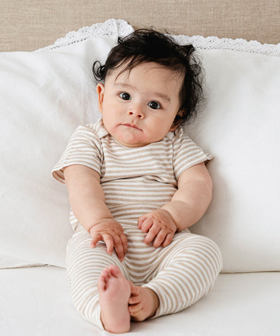 Comfy baby short sleeve bodysuit - Oat stripes Lummi in Colour Babywear