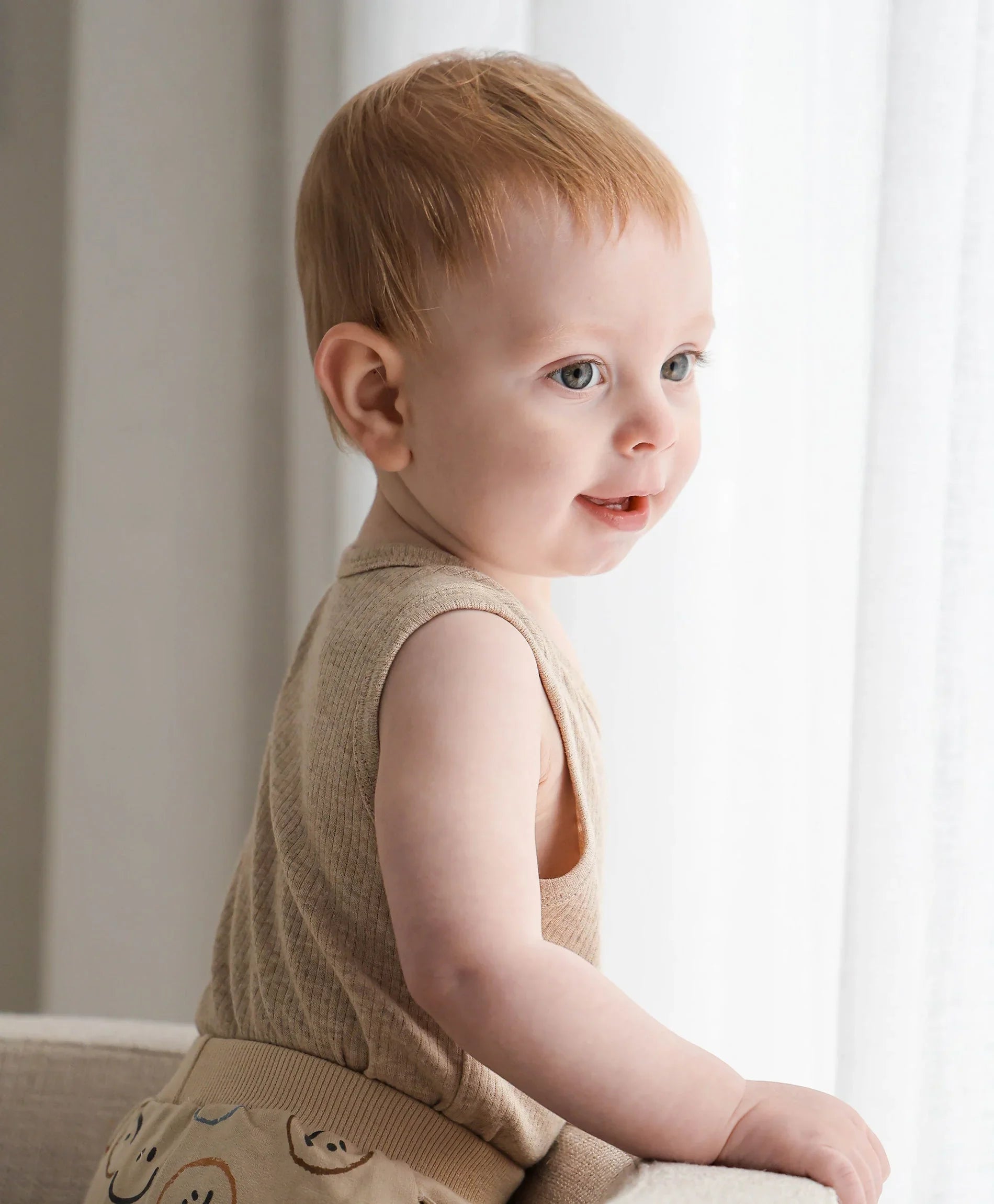 Comfy baby singlet bodysuit - Heather oat Lummi in Colour Babywear