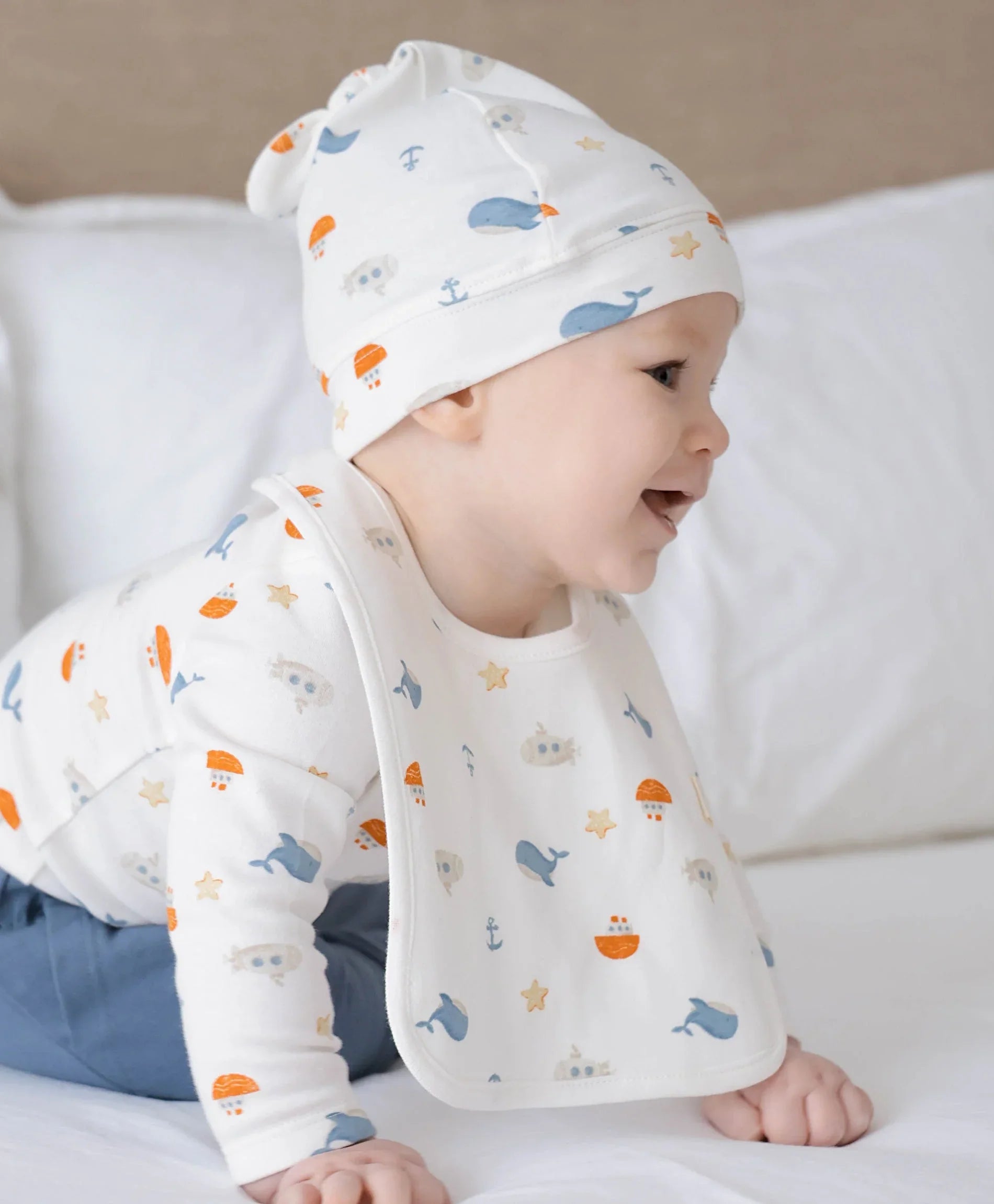 Baby bib - Sea Lūmmi in Colour™ Babywear