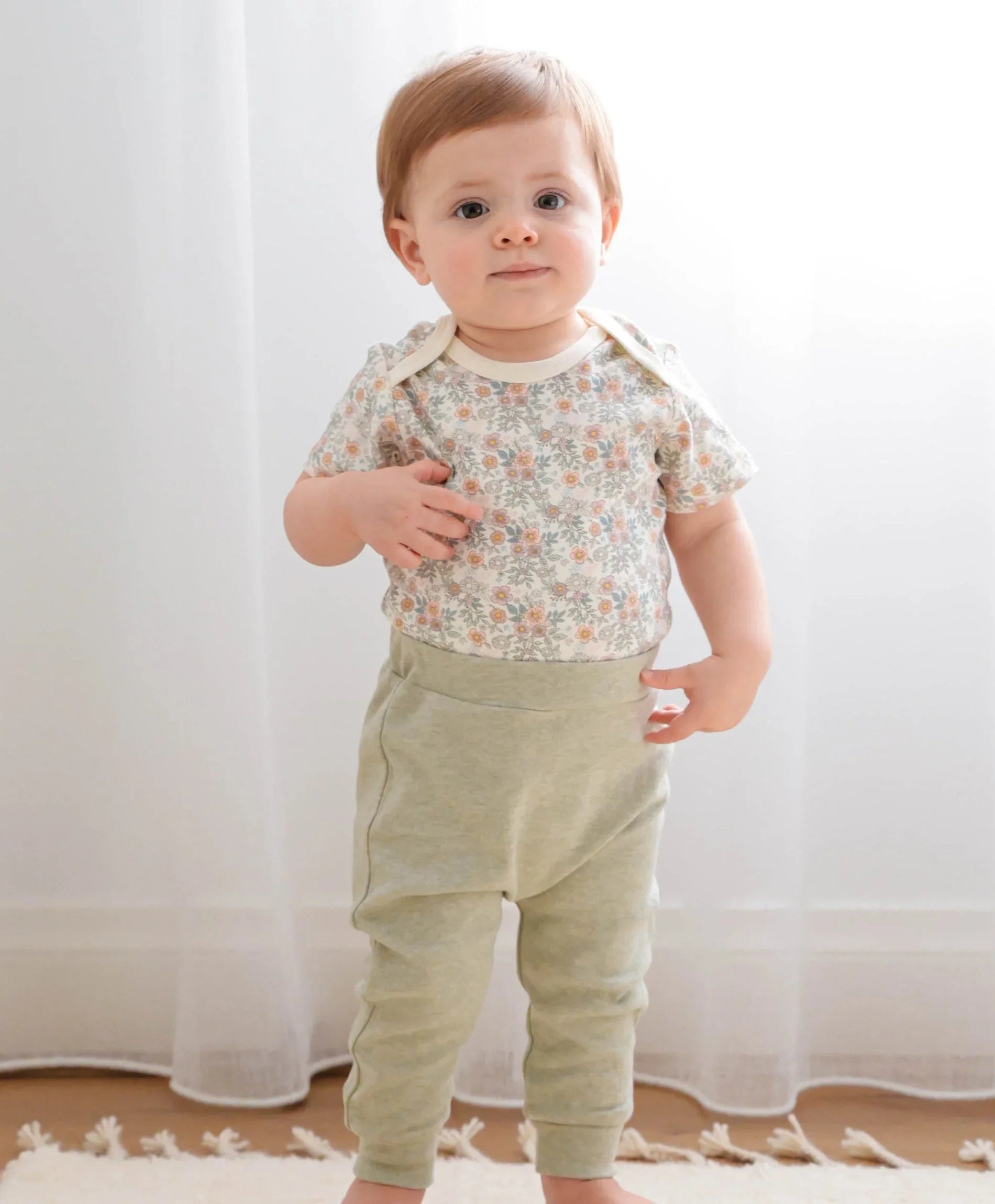 Comfy Baby Leggings - Heather sage green Lummi in Colour Babywear
