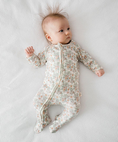 Zip Sleepsuit - Daisy Daisy Lūmmi in Colour™ Babywear
