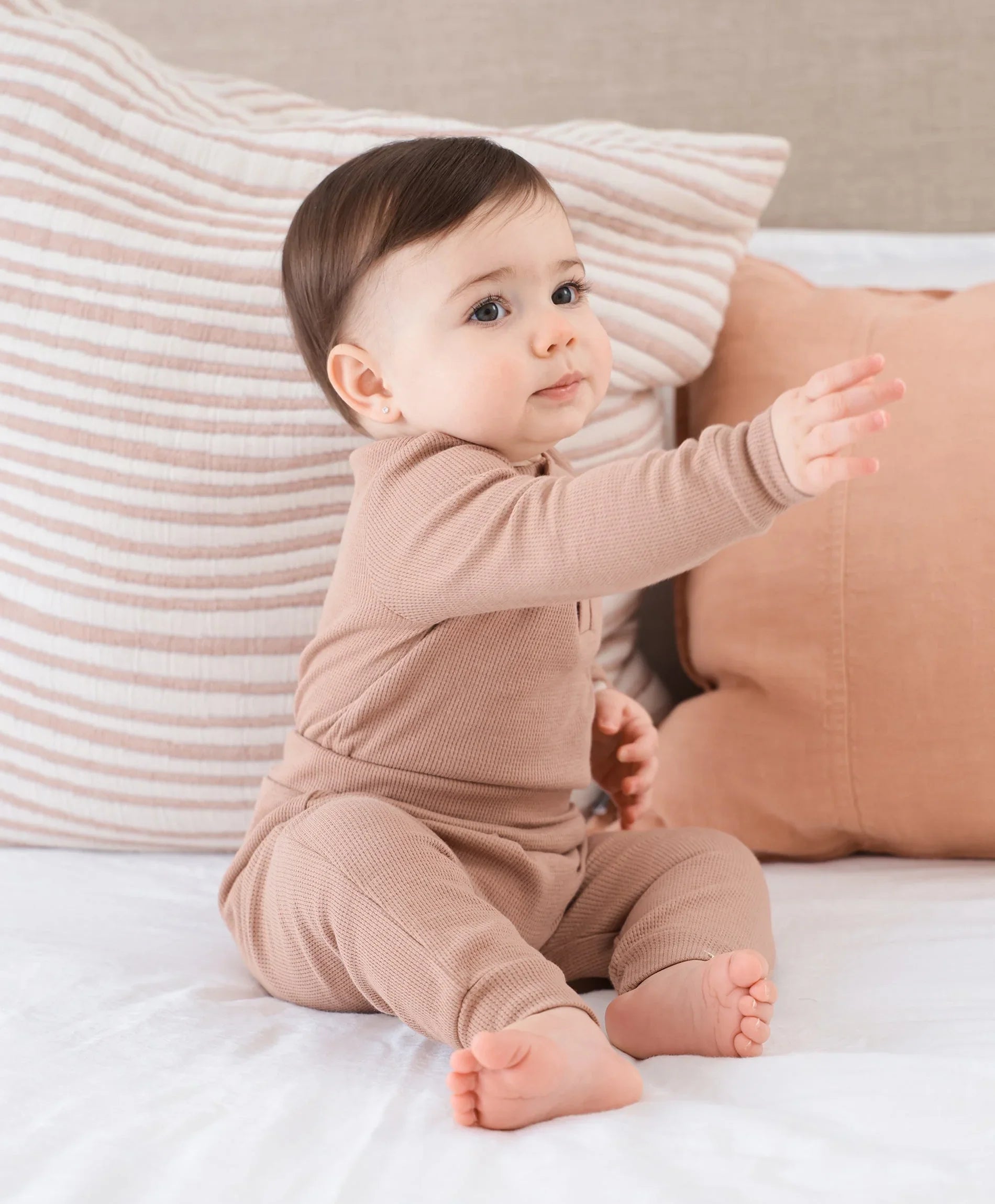 Organic Cotton Waffle Long Sleeve Bodysuit - Mocha