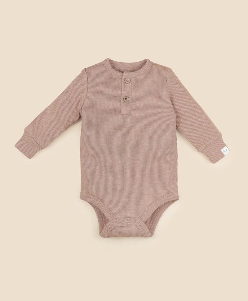 Essential Guide to Newborn Baby Clothes